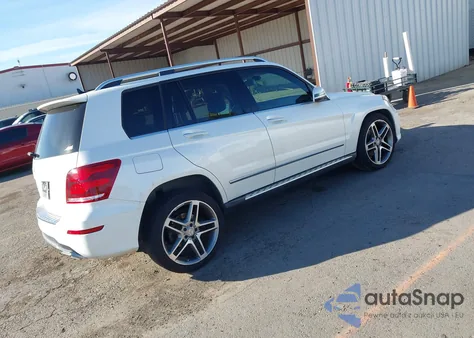 2015 Mercedes-Benz Glk 350 z USA, uszkodzony, nr VIN WDCGG5HB5FG383540